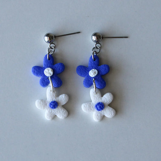 Amelí azul eléctrico y blanco