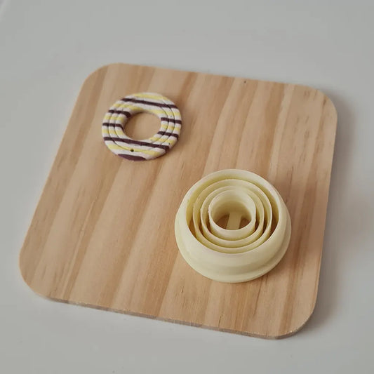 Cortador aro con líneas