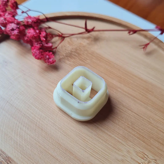 Cortador cuadrado hueco