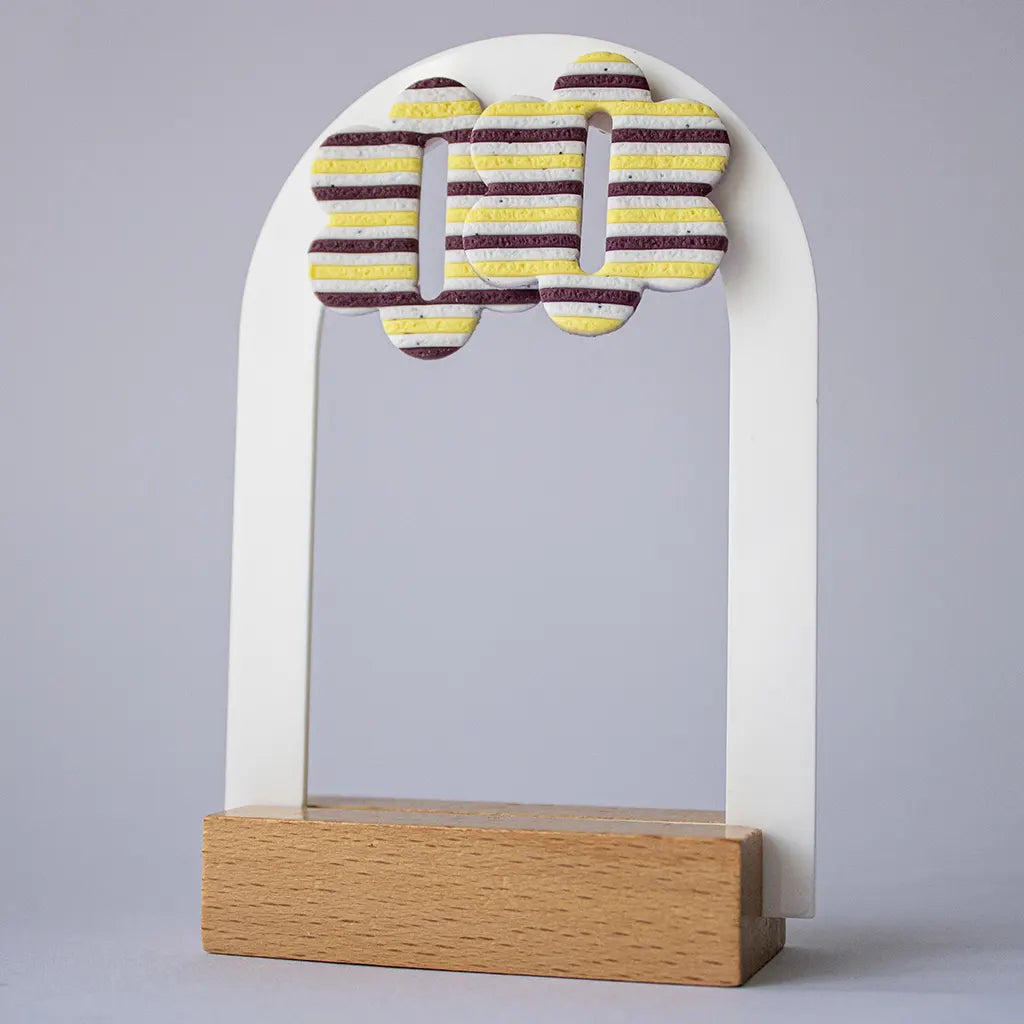 Dora rayas morado, amarillo y blanco