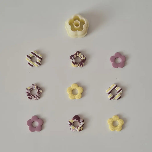 Cortador flor charm 5 pétalos