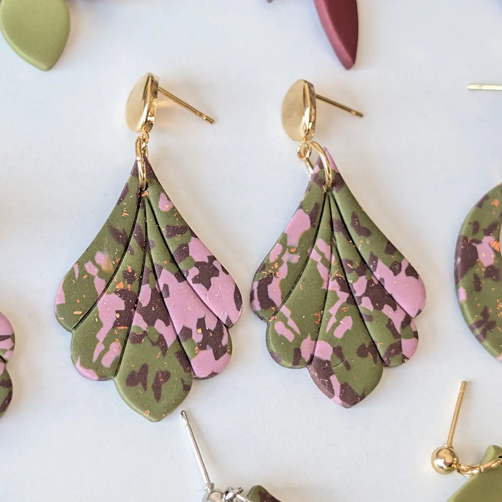 Mistral estampado verde, rosa y marrón