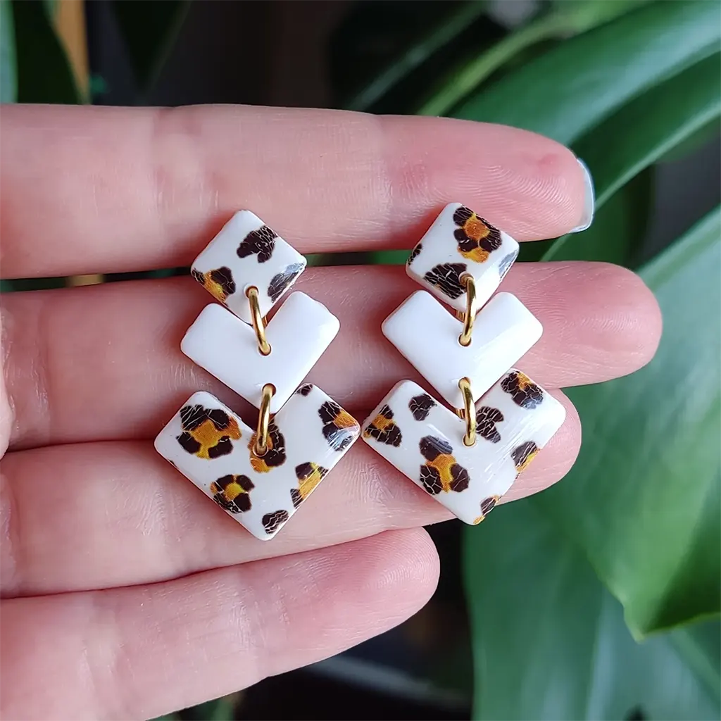 Moana estampado leopardo y blanco