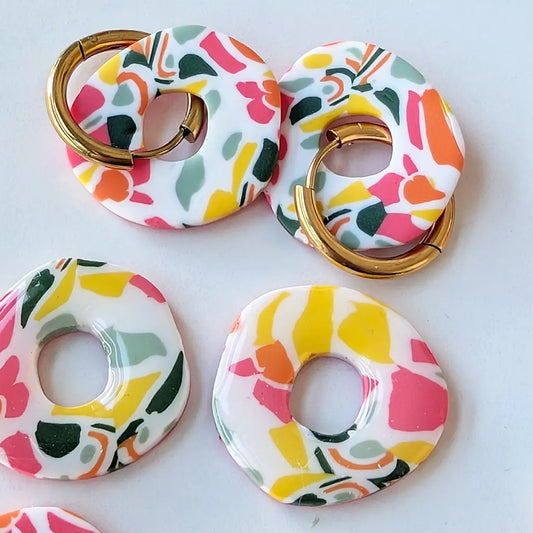 Charm donut estampado primavera