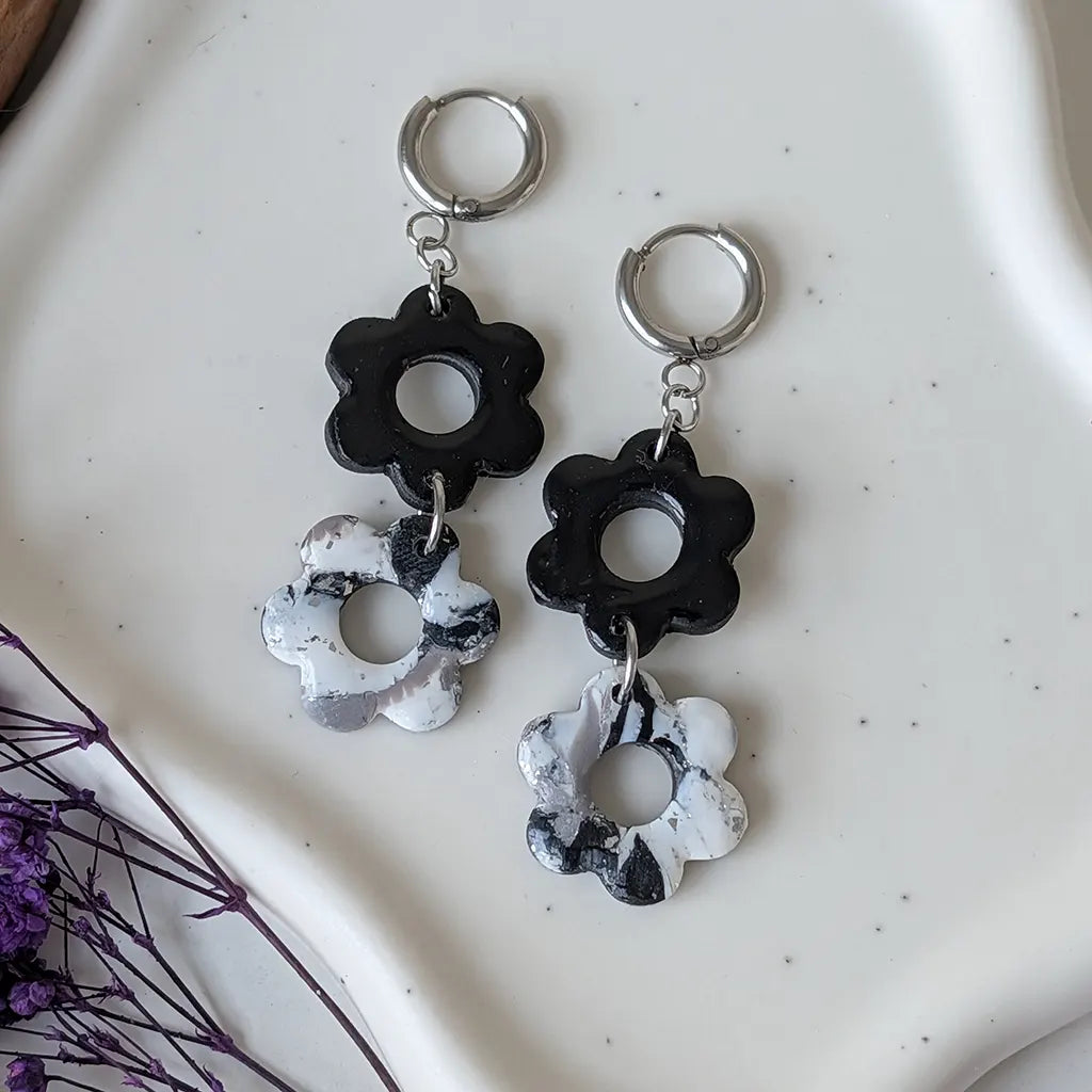 Flora negro y estampado gris