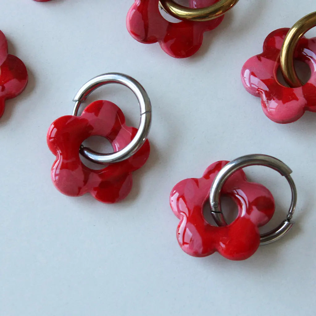 Flor charm estampado rosa y rojo