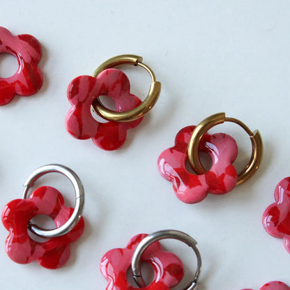 Flor charm estampado rosa y rojo