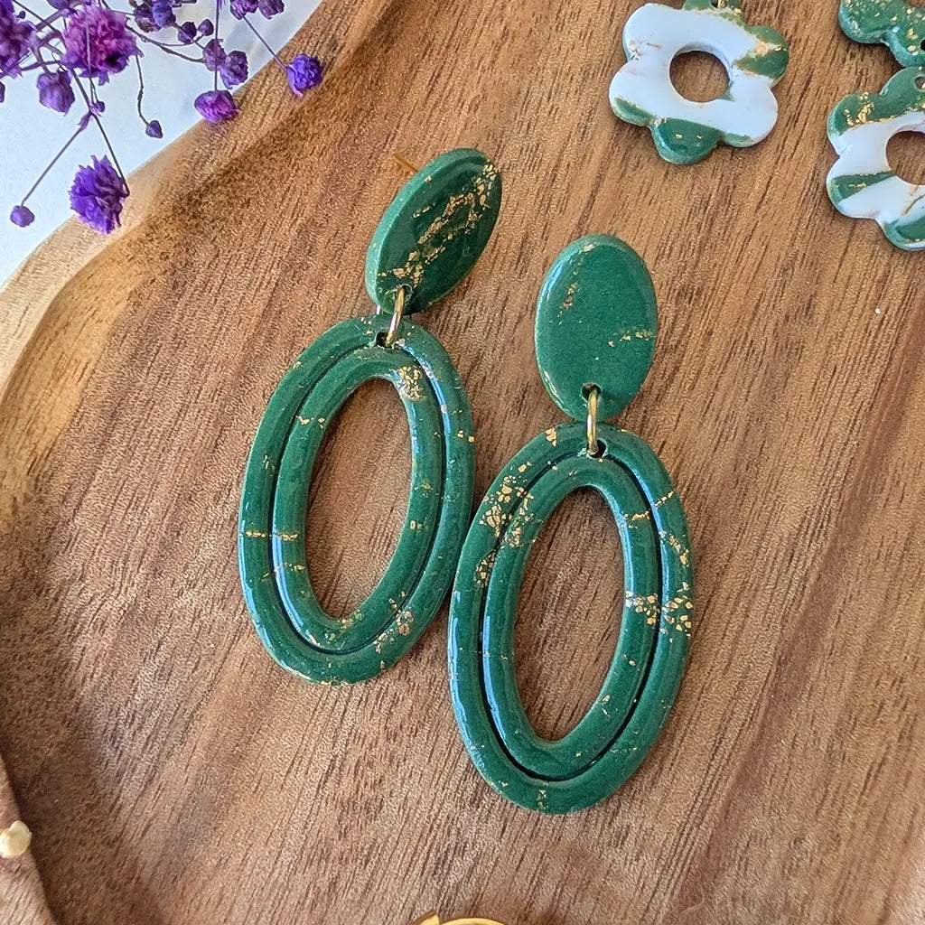 Iris verde y dorado