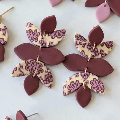 Laurel burdeos y estampado vainilla, burdeos y rosa