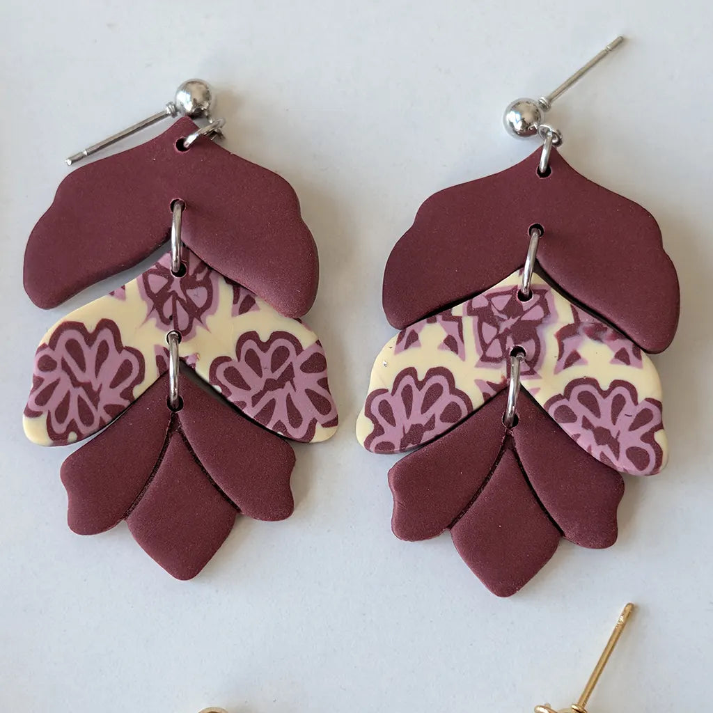 Liria burdeos y estampado vainilla, burdeos y rosa