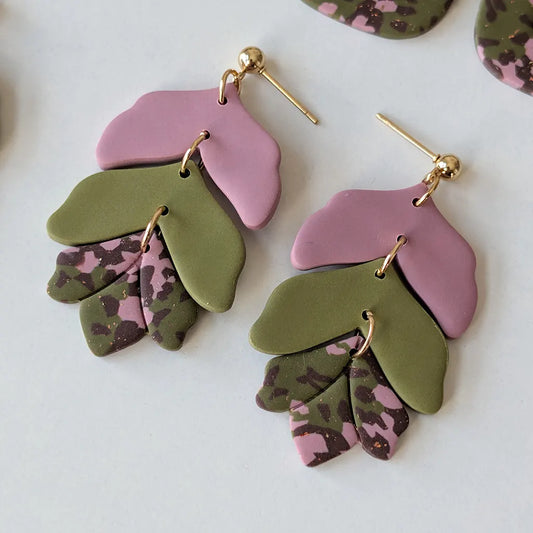 Liria estampado verde, rosa y marrón con verde y rosa