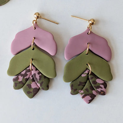 Liria estampado verde, rosa y marrón con verde y rosa