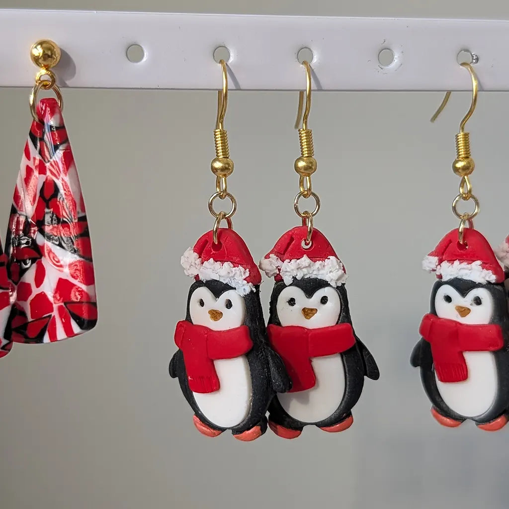 Pingüino navideño