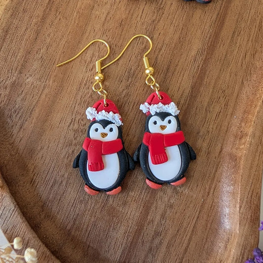 Pingüino navideño