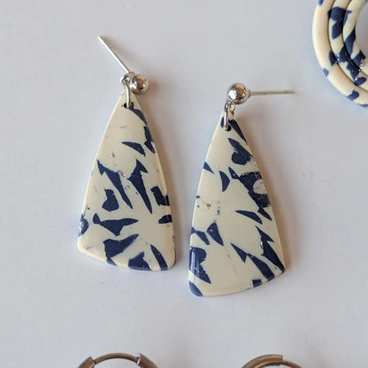 Salento estampado beige y azul marino
