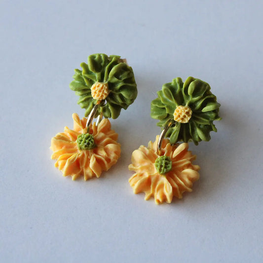 Tori verde y naranja